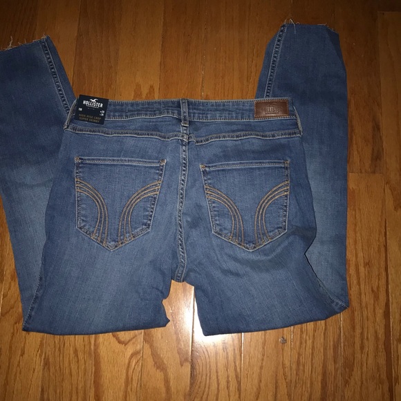 NWT Hollister high rise crop super skinny jeans - Picture 5 of 5